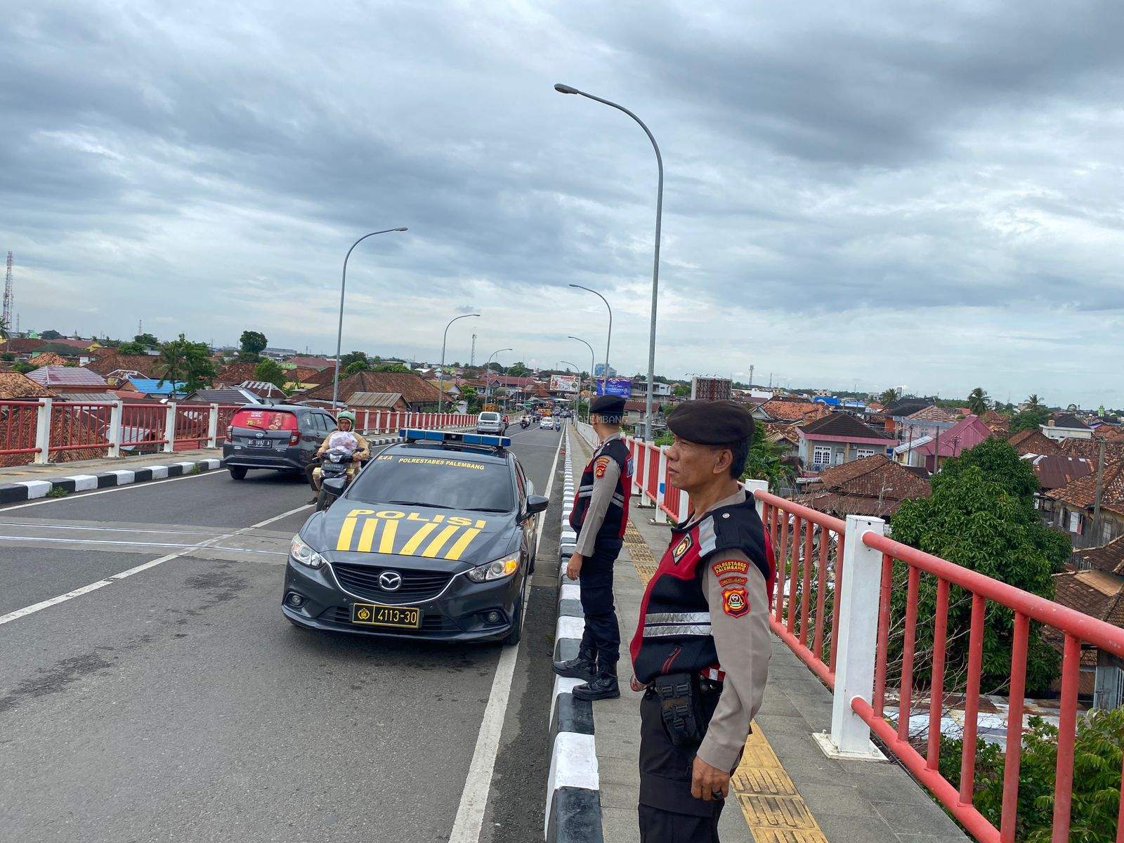 Gencarkan Patroli, Satgas Preventif Polrestabes Palembang Tegaskan Bahaya Senpi Ilegal di Seberang Ulu I