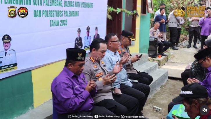 Kapolrestabes Palembang Resmikan Bantuan Rumah Layak Huni untuk Warga Alang-Alang Lebar